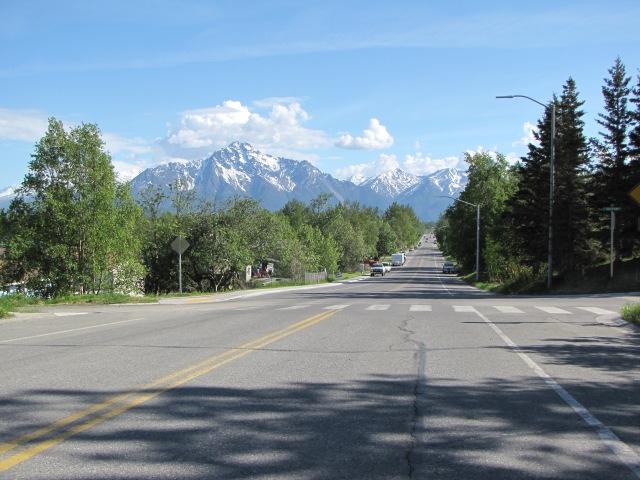 North Alaska Street in Palmer
